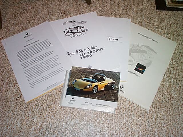 Dossier de presse Renault Suisse 1996 p2